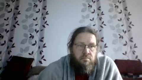 Snapshot of metallbuddy chatting on 12.19.24 ask me online show from 12.19.24