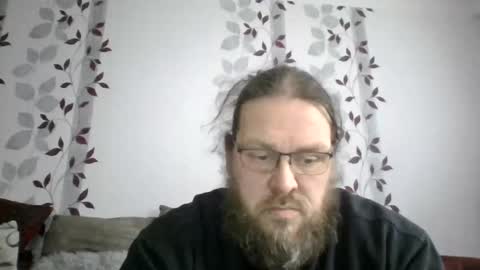 Snapshot of metallbuddy chatting on 12.22.24 ask me online show from 12.22.24