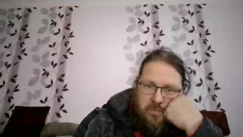 Snapshot of metallbuddy chatting on 01.04.25 ask me online show from 01.04.25