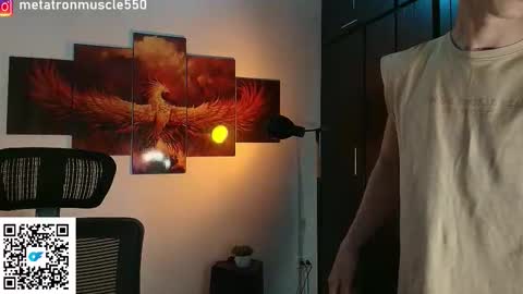 Snapshot of metatron_muscle chatting on 09.28.25 Dany online show from 09.28.25