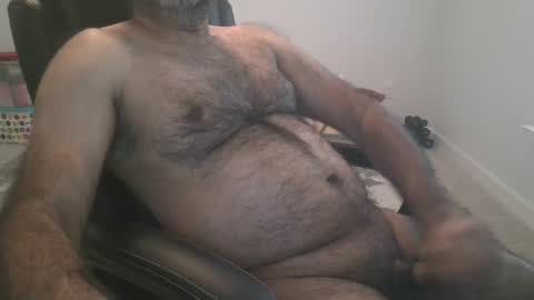 Snapshot of metter26 chatting on 12.15.24 atx guy online show from 12.15.24