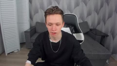 MEVERIK OUSHEN online show from 04.30.26