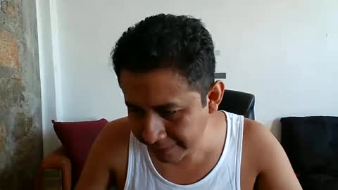 Snapshot of mexatre chatting on 12.29.24 mexatre online show from 12.29.24