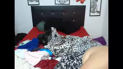 mhia1972 online show from 10.21.25