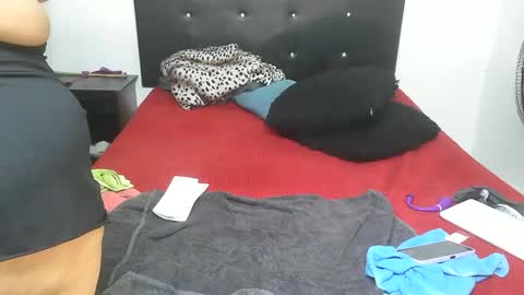 Snapshot of mhia1972 chatting on 02.10.26 mhia1972 online show from 02.10.26