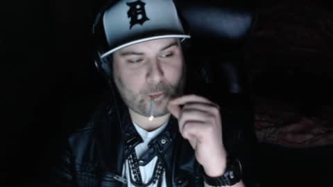 Snapshot of mi_vida21 chatting on 02.28.25 just ask online show from 02.28.25