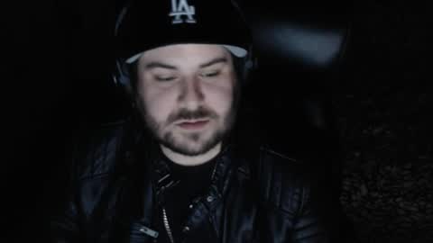 Snapshot of mi_vida21 chatting on 10.24.25 just ask online show from 10.24.25