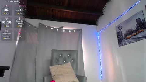 Mia online show from 12.15.24