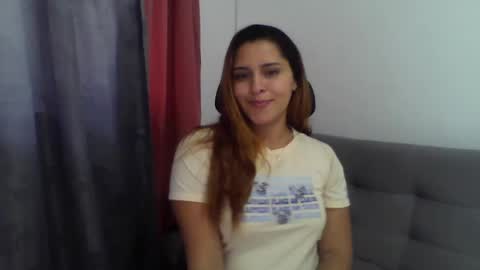 Snapshot of mia360970 chatting on 09.11.25 mia360970 online show from 09.11.25