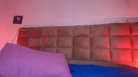 Emi online show from 11.04.25