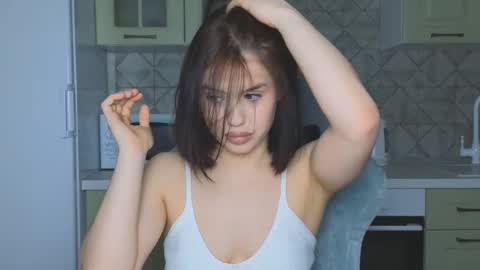 Mia online show from 03.07.25