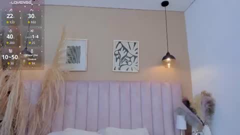 mia__bailey_ online show from 06.30.26