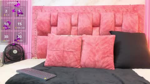 mia__gomex online show from 05.28.26