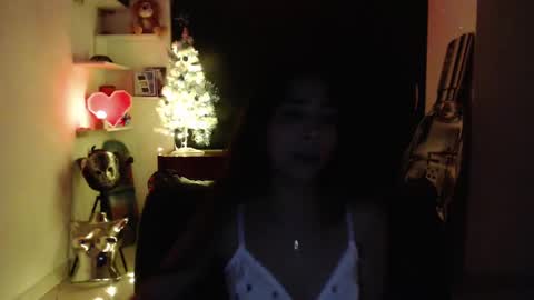 Mia online show from 01.08.25