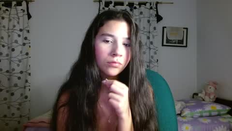 Mia online show from 02.04.25
