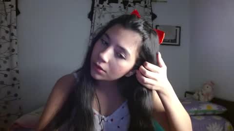 Mia online show from 02.12.25