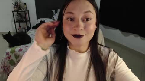 mia online show from 12.05.24