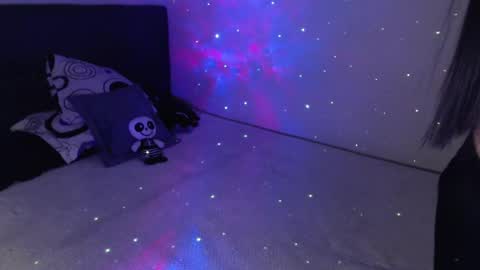 mia online show from 01.28.25