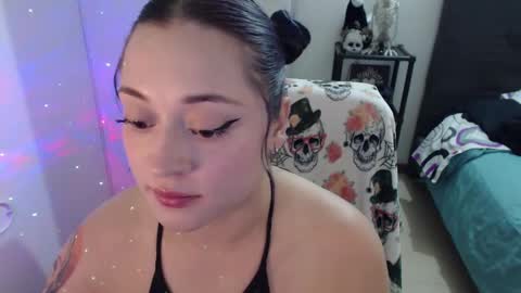 mia online show from 01.31.25