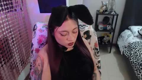 mia online show from 10.01.25