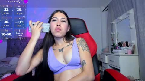 mia_adamsxxx online show from 01.08.25