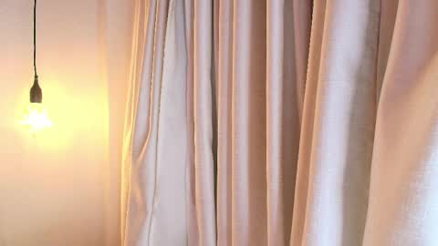 Snapshot of mia_ailyn chatting on 11.07.25 Mia online show from 11.07.25