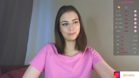 Mia  online show from 01.15.25