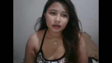 mia_bella04 online show from 01.05.25