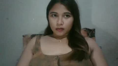 mia_bella04 online show from 01.13.25