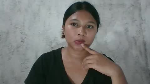 mia_bella04 online show from 09.25.25