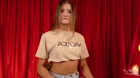 Mia Benett  online show from 04.04.26