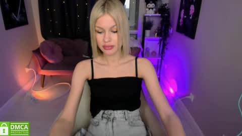 Mia online show from 01.28.25