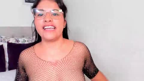 Snapshot of mia_cano_ chatting on 10.24.25 Mia Cano online show from 10.24.25