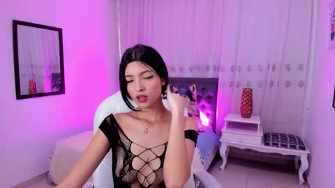 Snapshot of mia_clay1 chatting on 01.07.26 Mia online show from 01.07.26