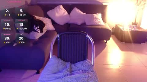 Snapshot of mia_collens_ chatting on 01.07.25 MIA online show from 01.07.25