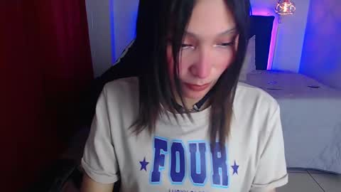 Snapshot of mia_collens_ chatting on 02.03.25 MIA online show from 02.03.25