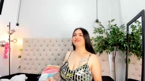 mia online show from 09.10.25
