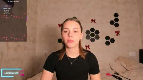 Mia  next stream Thursday 1400 UTC1 Friday 1400 UTC1 online show from 02.25.26