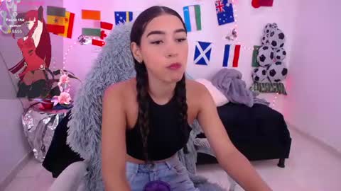 mia_cute_girl online show from 07.16.26