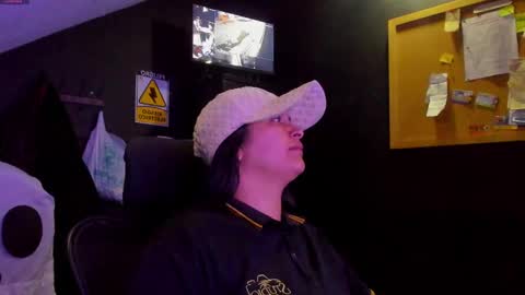 Snapshot of mia_daniela_ chatting on 10.04.25 Mia daniela online show from 10.04.25