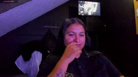 Snapshot of mia_daniela_ chatting on 10.13.25 Mia daniela online show from 10.13.25