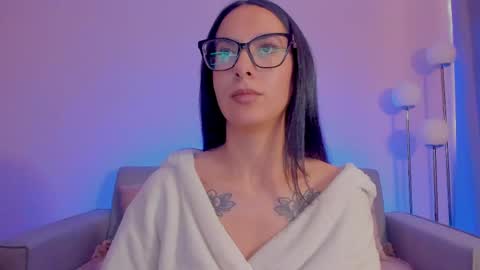 Sarah Luna online show from 03.18.26