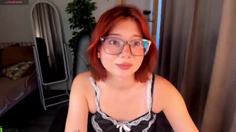 mia_e1fie online show from 06.30.26