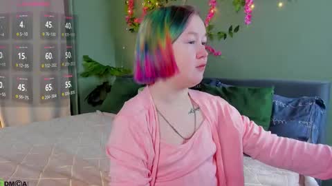 Mia online show from 12.20.25