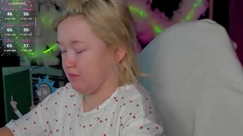 Mia online show from 03.15.26