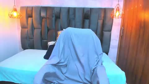 mia_ferrer18 online show from 06.18.26