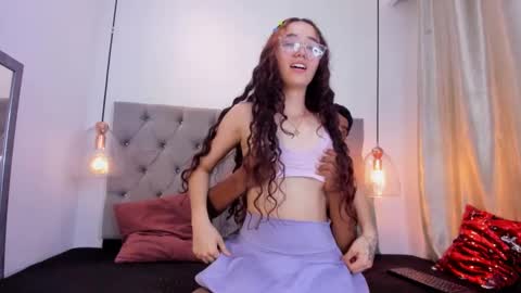 MIA  online show from 09.09.25