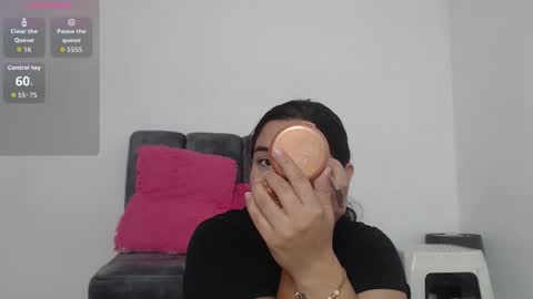 M I A online show from 11.15.25