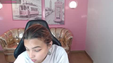 Mia online show from 11.01.25