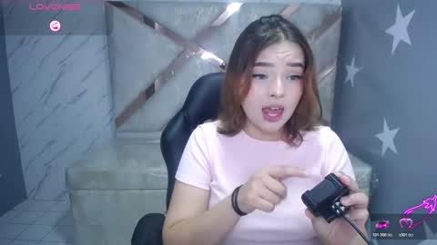 Snapshot of mia_foster_t chatting on 03.21.26 Mia online show from 03.21.26